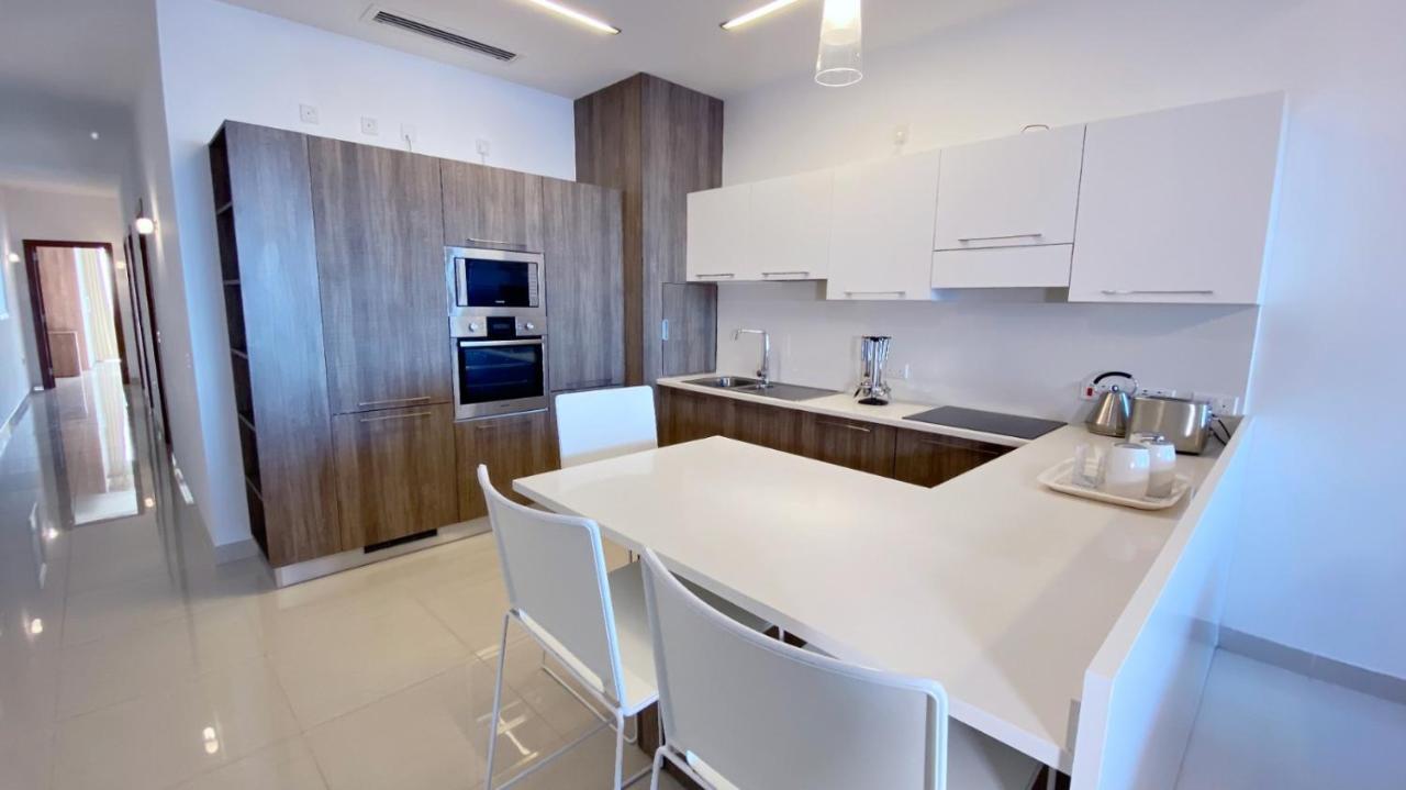 Point Sliema Sea Front Apartment Luaran gambar
