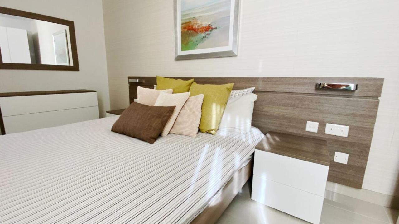 Point Sliema Sea Front Apartment Luaran gambar